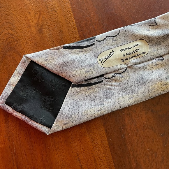 VTG Picasso collection Tie. “Woman with a Mandolin” 1914 Spadem - Picture 4 of 7